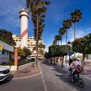 Junto Al Faro .marbella Centro.vistas Mar Y El Puerto. Apartamento Marbella